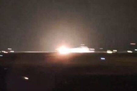 マレーシア軍の戦闘機「F/A-18Dホーネット」が、離陸直後に爆発【動画】