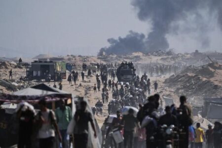 イスラエル軍、ガザ市へ深く進攻、70人のパレスチナ人が死亡