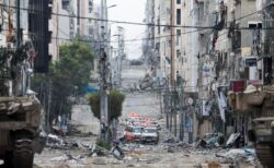イスラエル軍、ガザ地区のパレスチナ人を南部へ強制移住させる準備を開始