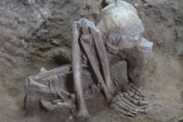 アジアで発見された世界最古のミイラ、燻製処理されていた