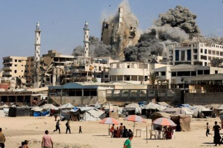 イスラエル軍がガザ市で大規模作戦を開始、全域で106人のパレスチナ人を殺害