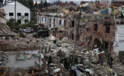 ロシア軍がウクライナ各地へ、12時間続けて空爆、少なくとも4人が死亡