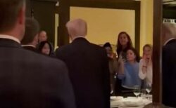「現代のヒトラーだ！」トランプ氏、レストランで痛烈な批判を浴びる【動画】