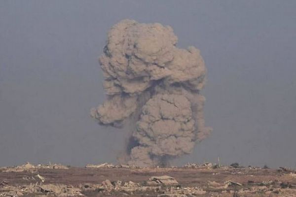 イスラエル軍、ガザ地区全域に激しい空爆、78人のパレスチナ人が死亡