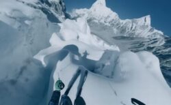 ポーランド人のスキーヤー、世界で初めてエベレスト山頂から滑降