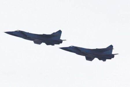 ロシア軍の「MiG-31」3機が、エストニアに領空侵犯