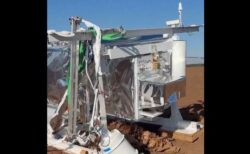 テキサス州の畑に巨大なNASAの機器が落下、目撃者もびっくり【動画】