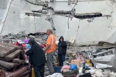 イスラエル軍、停戦復帰後もガザ地区を空爆、「ハマス」は人質の遺体を返還