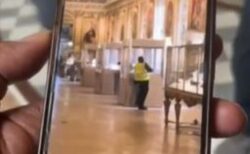 フランス警察、ルーブル美術館から宝飾品を盗んだ2人を逮捕