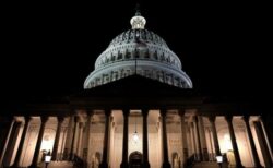 米政府機関の閉鎖、世論調査で多くがトランプ大統領に責任ありと回答