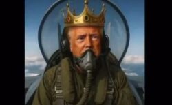 トランプ大統領、抗議デモの参加者にウンコ爆弾を投下する動画を投稿