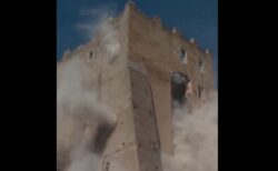 ローマにある中世の塔が一部崩壊、作業員が瓦礫の下に閉じ込められる