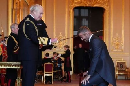 英国王が、デビッド・ベッカム氏に「ナイト」の称号を授与