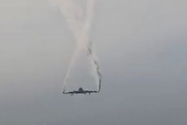 トルコ軍の輸送機がジョージアに墜落、螺旋を描きながら落下【動画】