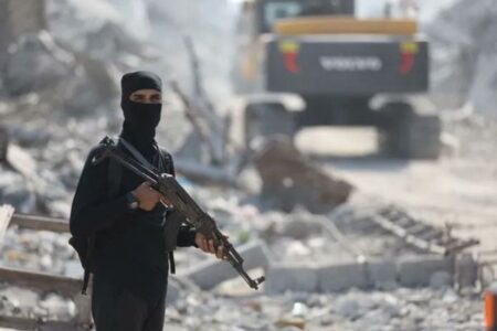 「ハマス」が新たに人質1人の遺体を返還、国連は国境検問所の開放を要求