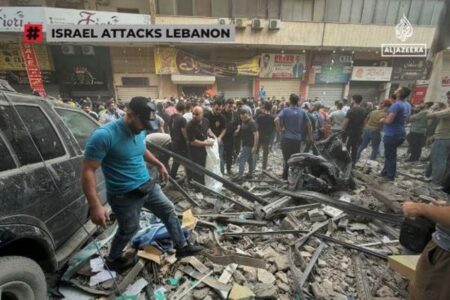 イスラエル軍がレバノンの首都を空爆、「ヒズボラ」の司令官を殺害