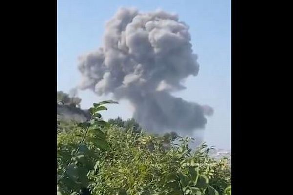 イスラエル軍がレバノン南部を大規模空爆、複数の町を攻撃