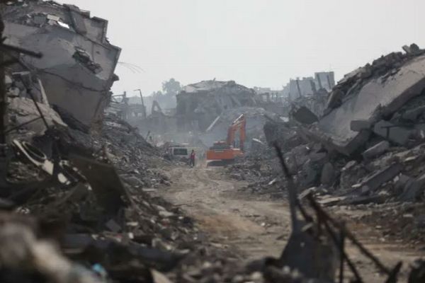 ガザ地区でイスラエル軍が2人のパレスチナ人を殺害、「ハマス」は人質の遺体を返還