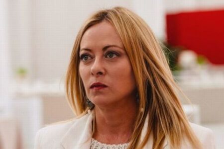 イタリア全土でメローニ首相への大規模な抗議デモ、イスラエル支援を批判