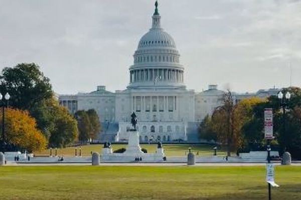 アメリカ世論調査、国民の3分の2が「国は間違った方向へ進んでいる」と回答