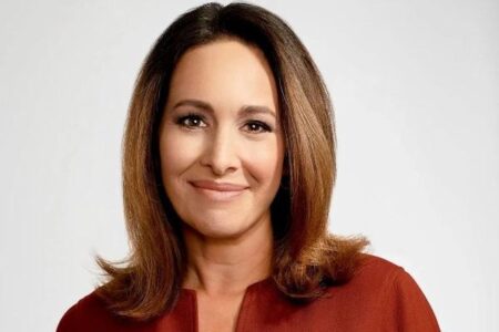 「お前はバカなのか？」トランプ氏がCBSの女性記者に暴言