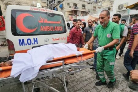 ガザ地区でイスラエル軍が攻撃を継続、32人のパレスチナ人が死亡