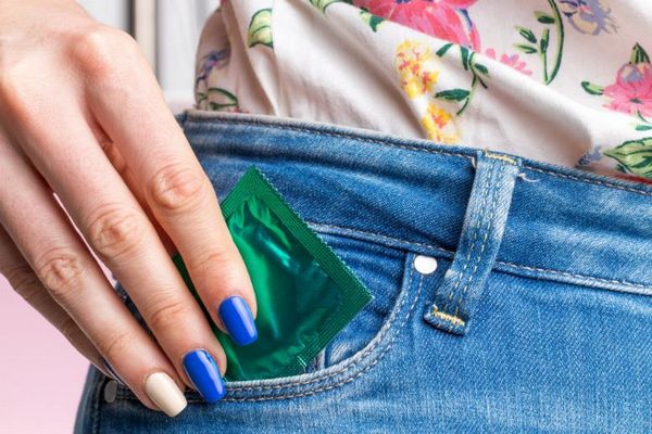 中国政府、出生率向上のためコンドームに税金を課す方針、来年から実施