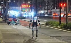 中国の人型ロボットが、歩行距離でギネス世界記録に認定