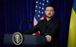 ゼレンスキー大統領、プーチン氏の公邸への攻撃を否定、ロシア側の嘘だと非難