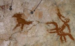 インドネシアの洞窟で発見された手形、6万7800年前に描かれた可能性