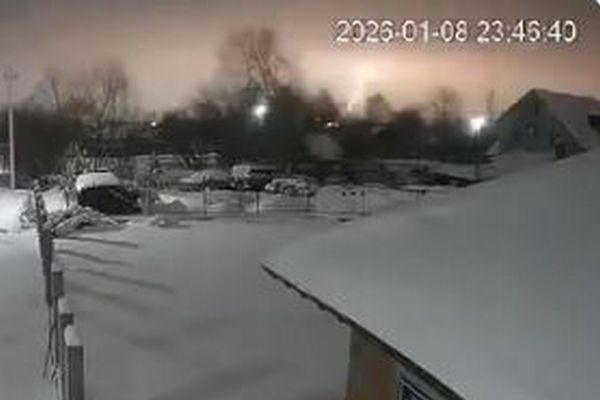 ロシア軍が新型極超音速ミサイル「オレシュニク」を発射、ウクライナ西部を攻撃