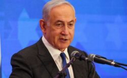 イスラエルの首相、トランプ氏にイランへの攻撃を延期するよう要請