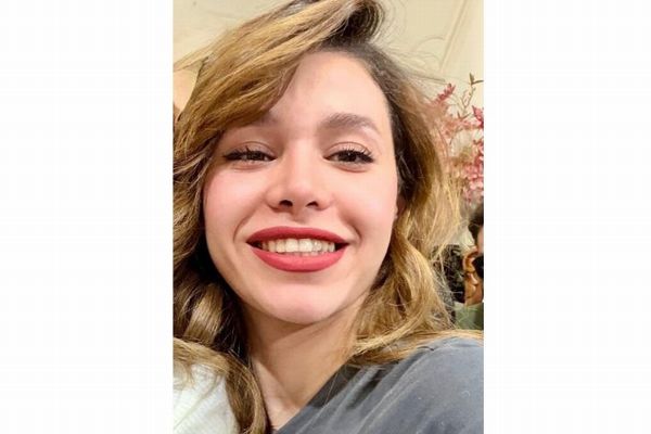 イランの反政府デモに参加していた女子学生、至近距離から頭を撃たれて死亡