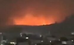 パキスタン軍、アフガニスタンの主要都市を爆撃、開戦を宣言