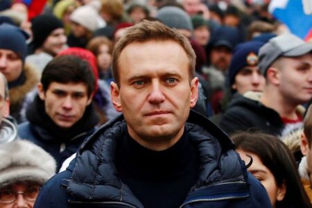 ロシアのナワリヌイ氏がヤドクガエルの毒で死亡、欧州の情報機関が調査