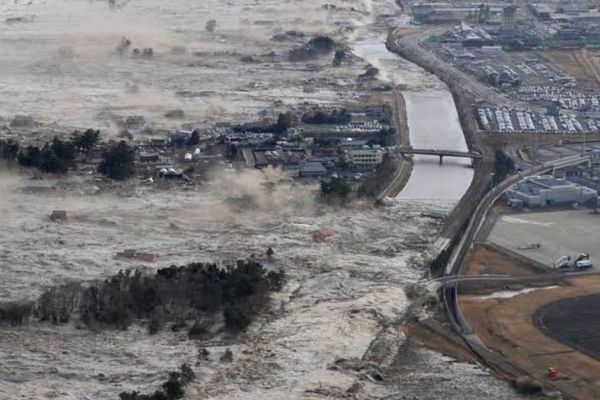 東日本大震災、滑りやすい粘土層により、津波が大きくなった可能性