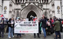 英裁判所、政府による「パレスチナ・アクション」の活動禁止を違法と判断