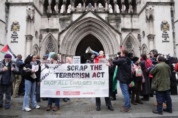 英裁判所、政府による「パレスチナ・アクション」の活動禁止を違法と判断