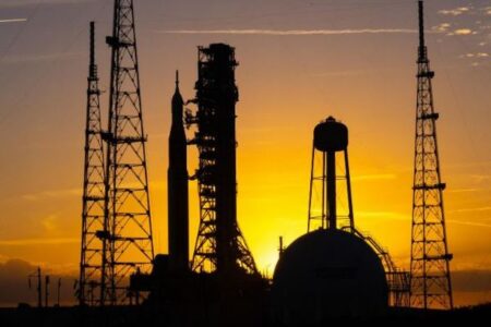 NASAの「アルテミスII」でロケットに不具合、再び打ち上げを延期