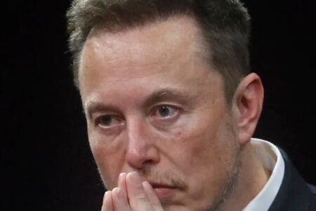 フランス検察のサイバー犯罪部隊が、「X」のパリ事務所を家宅捜索