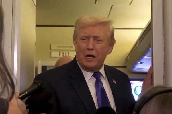 トランプ氏、人種差別動画の投稿について謝罪を拒否