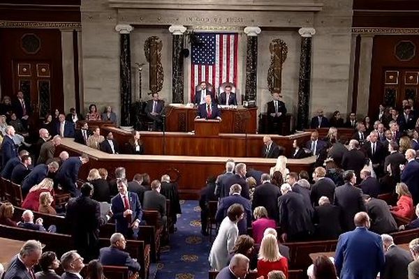 「嘘だらけ、史上最悪の演説」トランプ氏の一般教書演説を民主党が批判