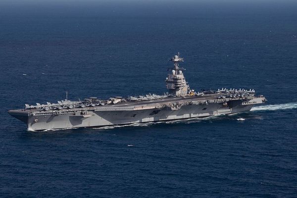 トランプ米大統領、中東へ2隻目の空母を派遣、イランへ圧力