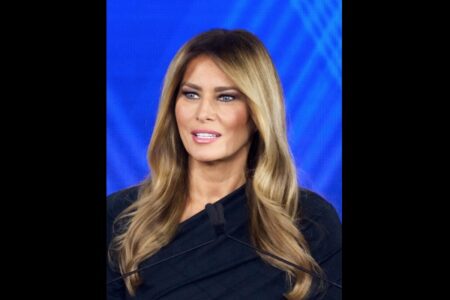 メラニア·トランプさんのドキュメンタリー映画、ロンドンの初演でチケット1枚しか売れず