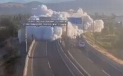 チリの高速道路で、液化ガスを輸送していたトラックが横転、激しい爆発が発生【動画】