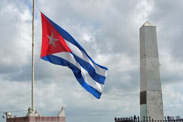 米船籍のボートにいた人物がキューバの国境警備隊に発砲、4人が死亡