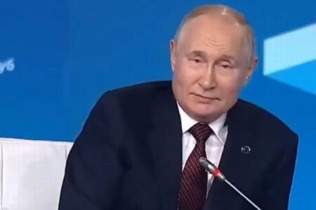 ロシアの防衛費が減少、プーチン氏がオリガルヒに寄付を要請