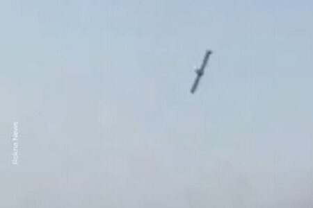 イラン南部の小学校を襲ったミサイル、専門家は米軍の「トマホーク」と断定【動画】