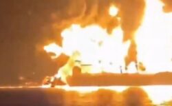 イランの攻撃によりイラクの港で2隻の外国船が炎上、1人の船員が死亡