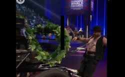 乳首で重量991kgを牽引した男性、ギネス世界記録認定